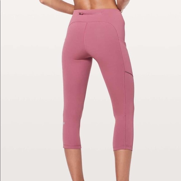 Lululemon Crops - Picture 2 of 7